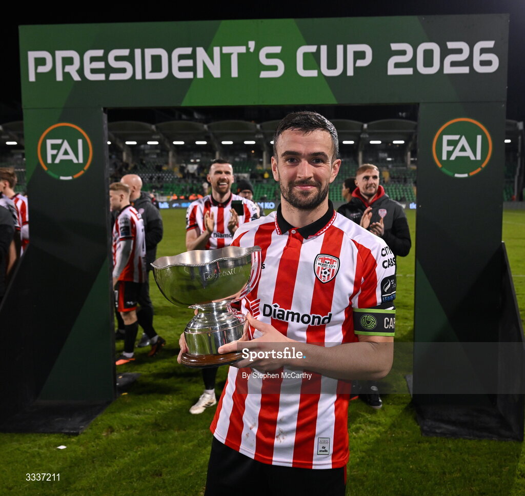 31 January 2026; Derry City captain Michael Duffy poses with the FAI President's Cup after the 2026 Men's President's Cup final match between Shamrock Rovers and Derry City at Tallaght Stadium in Dublin. Photo by Stephen McCarthy/Sportsfile