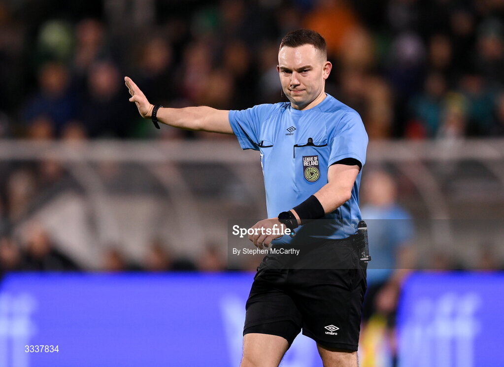 31 January 2026; Referee Kevin O'Sullivan during the 2026 Men's President's Cup final match between Shamrock Rovers and Derry City at Tallaght Stadium in Dublin. Photo by Stephen McCarthy/Sportsfile