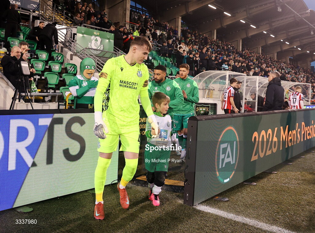 31 January 2026; Shamrock Rovers goalkeeper Alex Noonan walks out before the 2026 Men's President's Cup final match between Shamrock Rovers and Derry City at Tallaght Stadium in Dublin. Photo by Michael P Ryan/Sportsfile