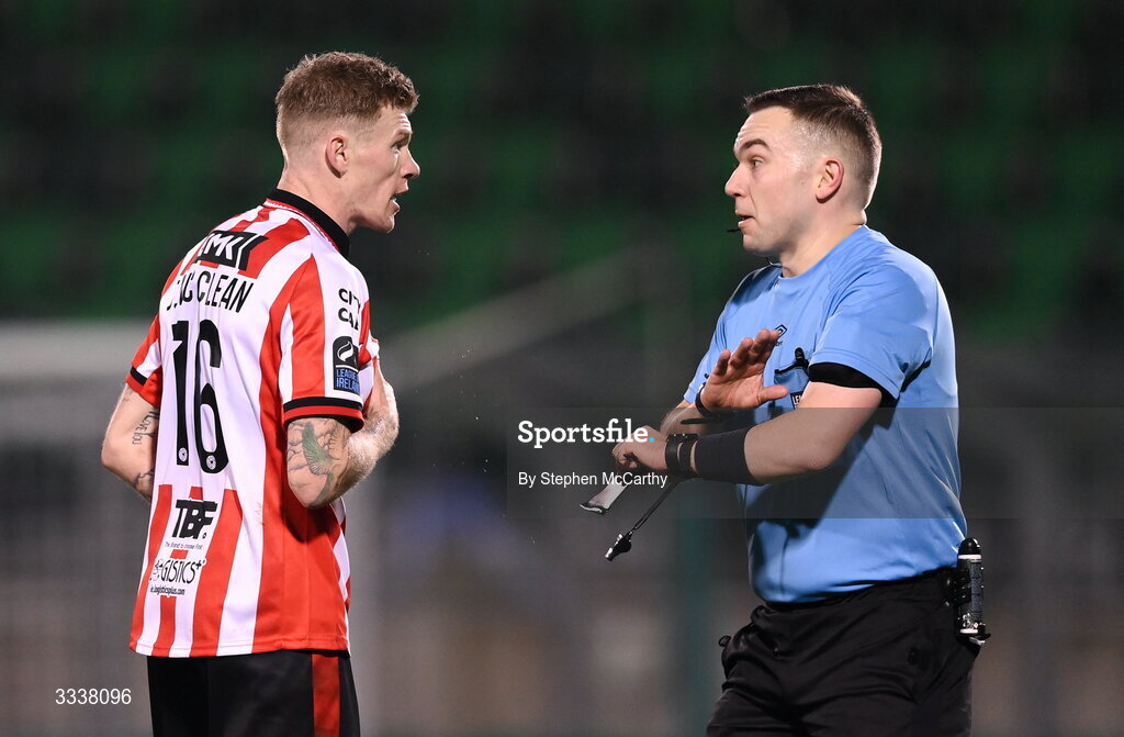 31 January 2026; James McClean of Derry City speaks with referee Kevin O'Sullivan during the 2026 Men's President's Cup final match between Shamrock Rovers and Derry City at Tallaght Stadium in Dublin. Photo by Stephen McCarthy/Sportsfile