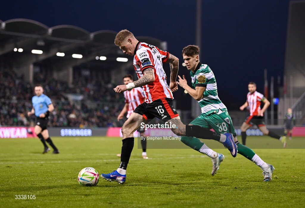 31 January 2026; James McClean of Derry City during the 2026 Men's President's Cup final match between Shamrock Rovers and Derry City at Tallaght Stadium in Dublin. Photo by Stephen McCarthy/Sportsfile