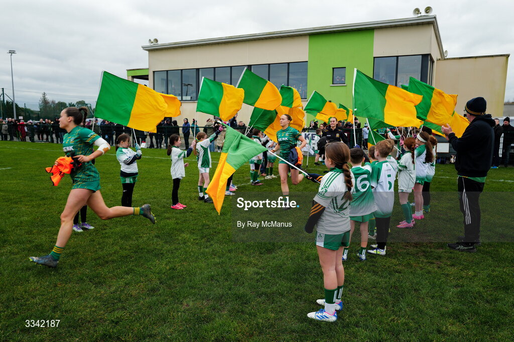 2 February 2026; Young players from the host club, St Patrick’s GFC,  form a guard of honour for the team in advance of the Lidl Ladies National Football League Division 1 Round 2 match between Meath and Dublin at St Patrick’s GFC in Stamullen, Meath. Photo by Ray McManus/Sportsfile