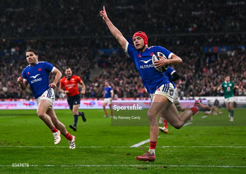 5 February 2026; Louis Bielle-Biarrey of France celebrates as he runs in to score his side's first try during the Guinness 6 Nations Rugby Championship match between France and Ireland at Stade de France in Paris, France. Photo by Ramsey Cardy/Sportsfile