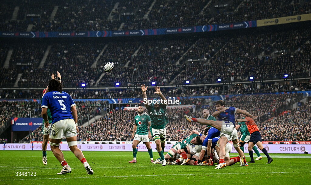 5 February 2026; Antoine Dupont of France kicks down field during the Guinness 6 Nations Rugby Championship match between France and Ireland at Stade de France in Paris, France. Photo by Seb Daly/Sportsfile
