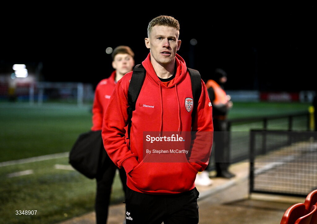 6 February 2026; James McClean of Derry City arrives for the SSE Airtricity Men's Premier Division match between Derry City and Sligo Rovers at The Ryan McBride Brandywell Stadium in Derry. Photo by Stephen McCarthy/Sportsfile