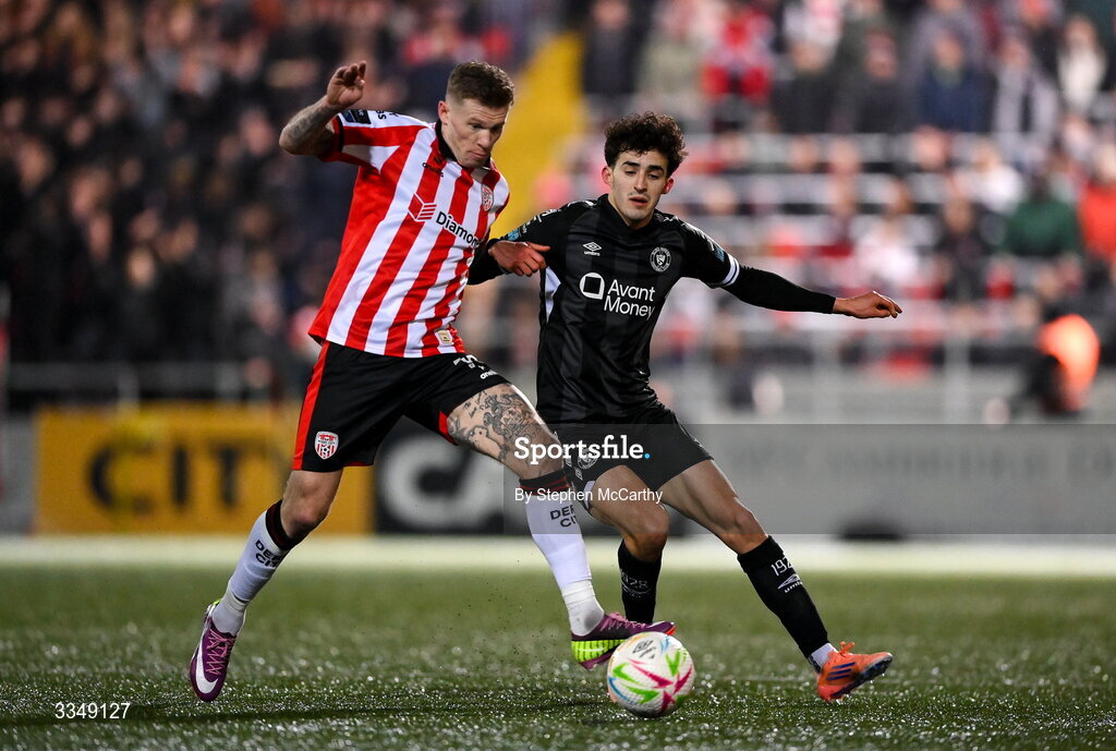 6 February 2026; Jad Hakiki of Sligo Rovers in action against James McClean of Derry City during the SSE Airtricity Men's Premier Division match between Derry City and Sligo Rovers at The Ryan McBride Brandywell Stadium in Derry. Photo by Stephen McCarthy/Sportsfile