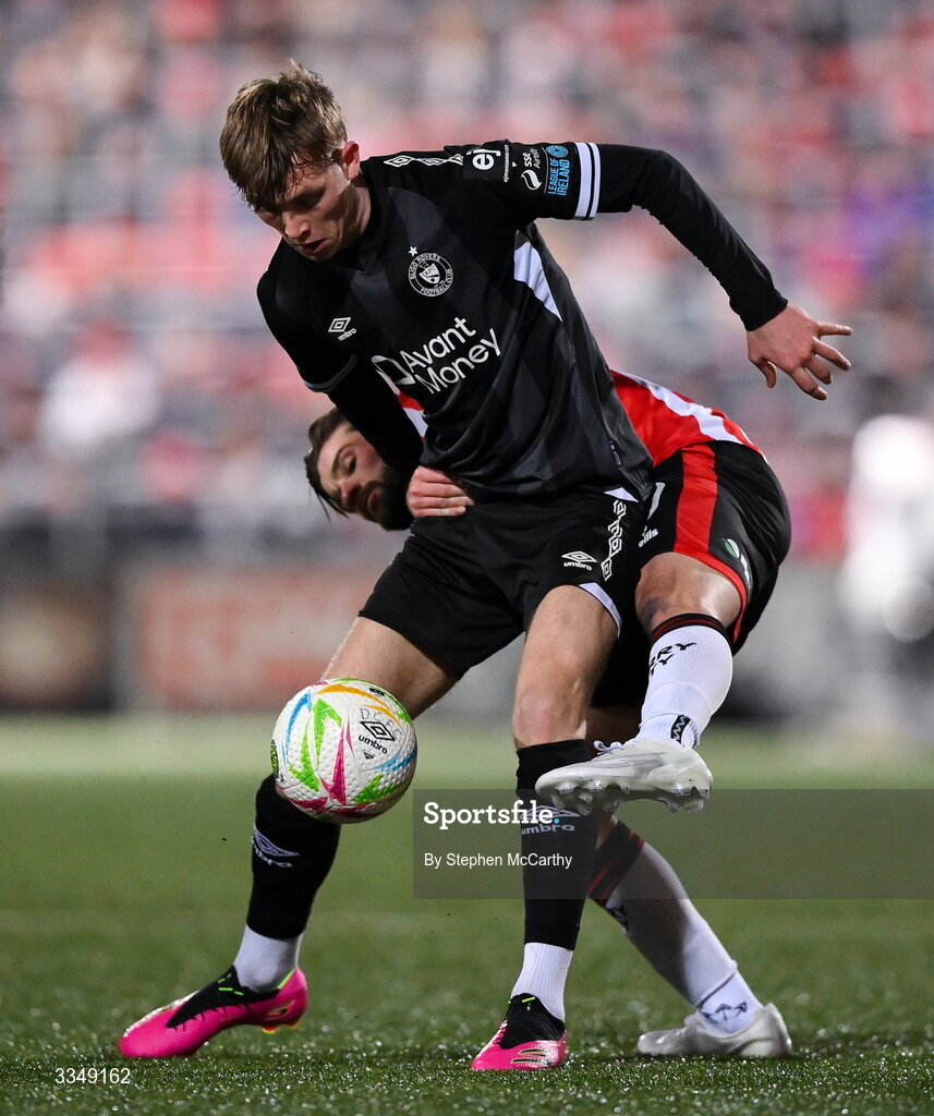 6 February 2026; Alex Nolan of Sligo Rovers in action against Brandon Fleming of Derry City during the SSE Airtricity Men's Premier Division match between Derry City and Sligo Rovers at The Ryan McBride Brandywell Stadium in Derry. Photo by Stephen McCarthy/Sportsfile