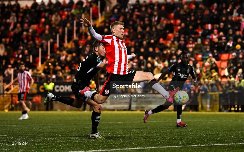 6 February 2026; Josh Thomas of Derry City has a shot on goal during the SSE Airtricity Men's Premier Division match between Derry City and Sligo Rovers at The Ryan McBride Brandywell Stadium in Derry. Photo by Stephen McCarthy/Sportsfile