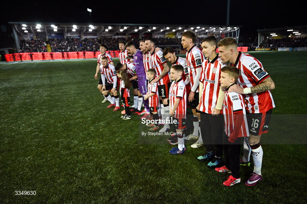 6 February 2026; James McClean of Derry City and his son Junior and Ethan Doran before the SSE Airtricity Men's Premier Division match between Derry City and Sligo Rovers at The Ryan McBride Brandywell Stadium in Derry. Photo by Stephen McCarthy/Sportsfile