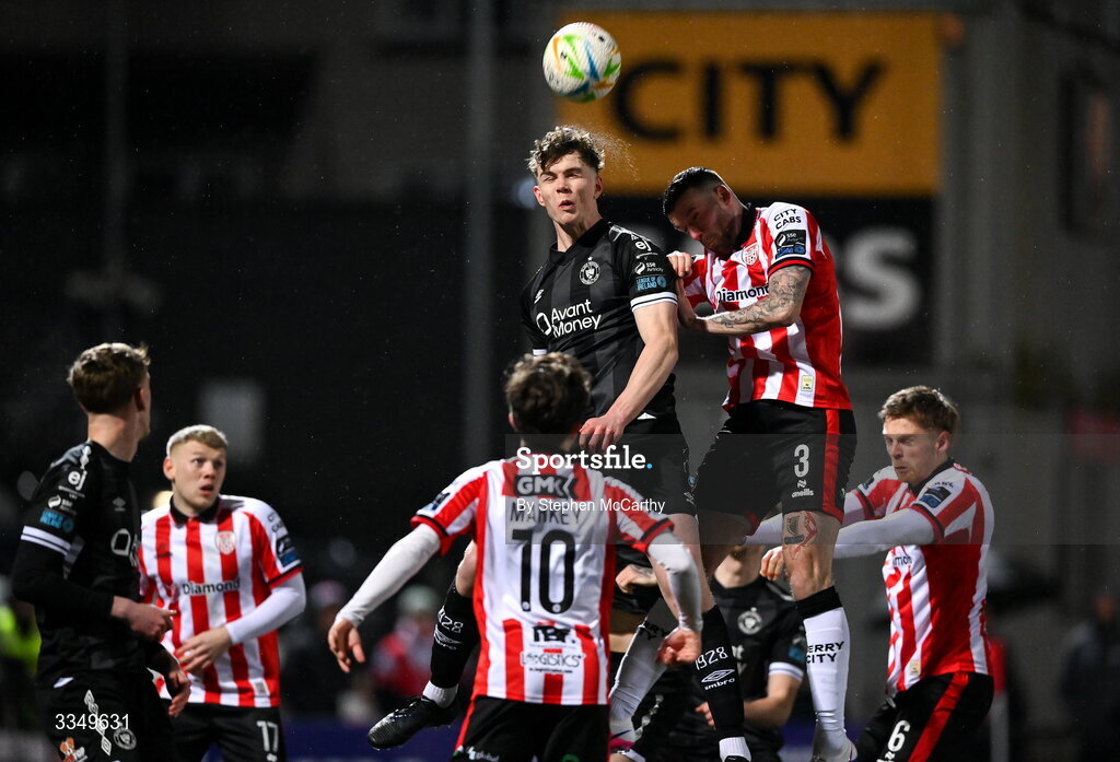 6 February 2026; Gareth McElroy of Sligo Rovers in action against Patrick McClean of Derry City during the SSE Airtricity Men's Premier Division match between Derry City and Sligo Rovers at The Ryan McBride Brandywell Stadium in Derry. Photo by Stephen McCarthy/Sportsfile