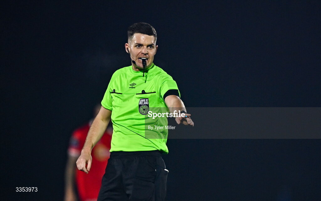 6 February 2026; Referee Lucas Keating during the SSE Airtricity Men's Premier Division match between Waterford and Shelbourne at the Regional Sports Centre in Waterford. Photo by Tyler Miller/Sportsfile
