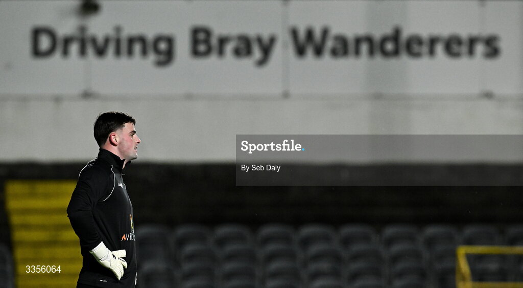 13 February 2026; Bray Wanderers goalkeeper Jimmy Corcoran before the SSE Airtricity Men's First Division match between Bray Wanderers and Longford Town at Carlisle Grounds in Bray, Wicklow. Photo by Seb Daly/Sportsfile