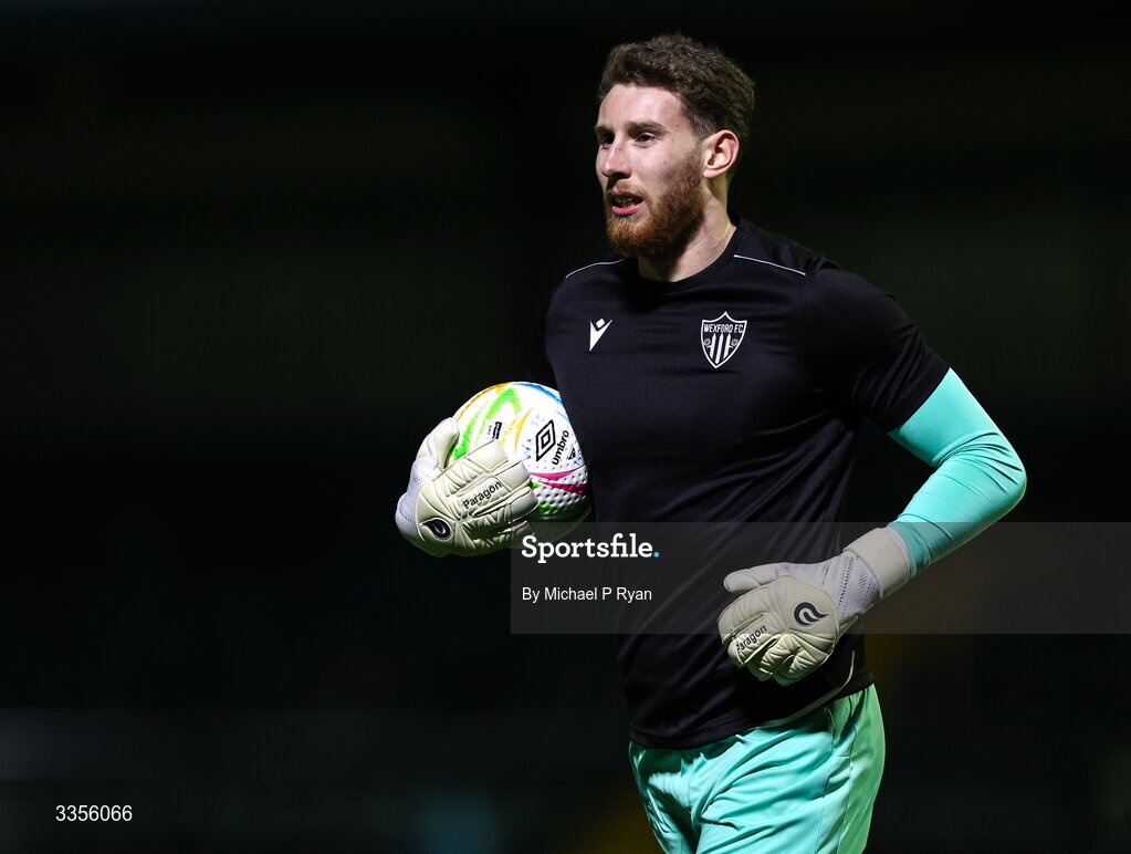 13 February 2026; Wexford goalkeeper Alex Moody before the SSE Airtricity Men's First Division match between Cobh Ramblers and Wexford at St Colman's Park in Cobh, Cork. Photo by Michael P Ryan/Sportsfile