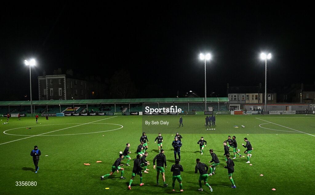 13 February 2026; Bray Wanderers players warms up before the SSE Airtricity Men's First Division match between Bray Wanderers and Longford Town at Carlisle Grounds in Bray, Wicklow. Photo by Seb Daly/Sportsfile