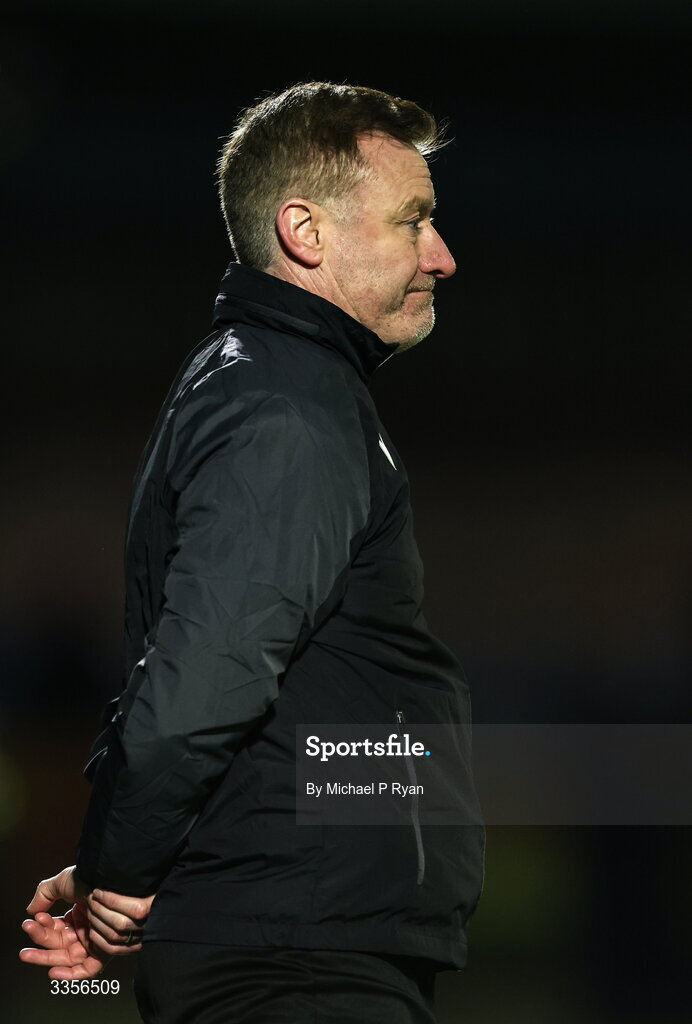 13 February 2026; Wexford manager Stephen Elliott during the SSE Airtricity Men's First Division match between Cobh Ramblers and Wexford at St Colman's Park in Cobh, Cork. Photo by Michael P Ryan/Sportsfile