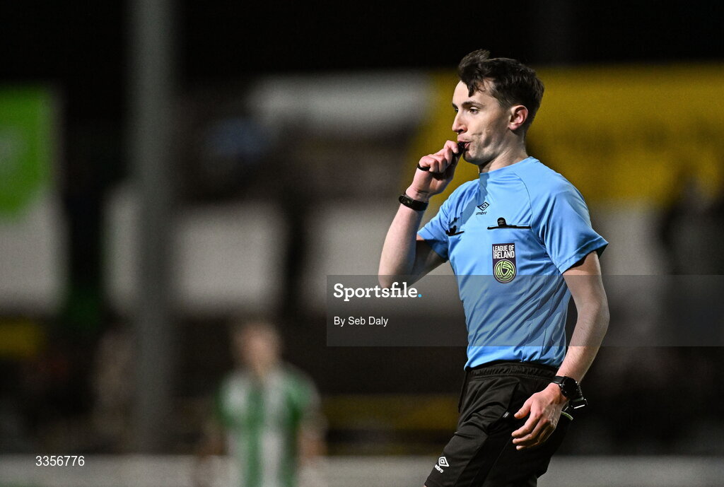 13 February 2026; Referee Ryan Maher during the SSE Airtricity Men's First Division match between Bray Wanderers and Longford Town at Carlisle Grounds in Bray, Wicklow. Photo by Seb Daly/Sportsfile