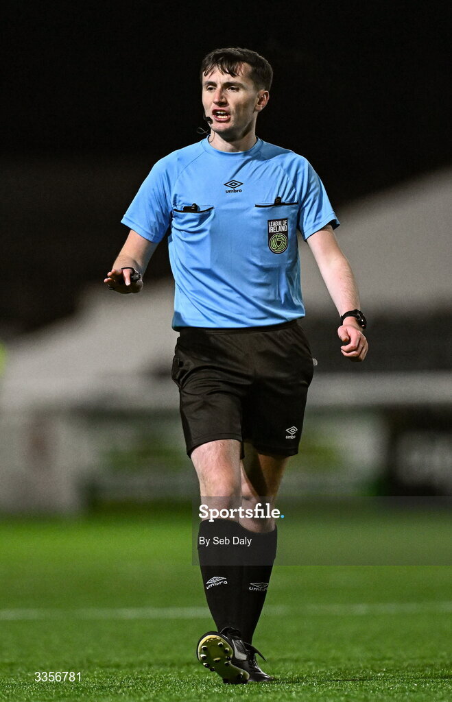 13 February 2026; Referee Ryan Maher during the SSE Airtricity Men's First Division match between Bray Wanderers and Longford Town at Carlisle Grounds in Bray, Wicklow. Photo by Seb Daly/Sportsfile