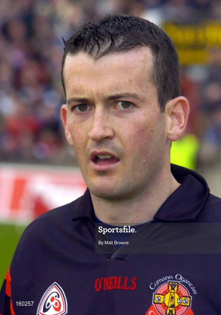31 October 2004; Donal Og Cusack, Cloyne captain. Cork County Senior Hurling Final, Na Piarsaigh v Cloyne, Pairc Ui Chaoimh, Cork. Picture credit; Matt Browne / SPORTSFILE