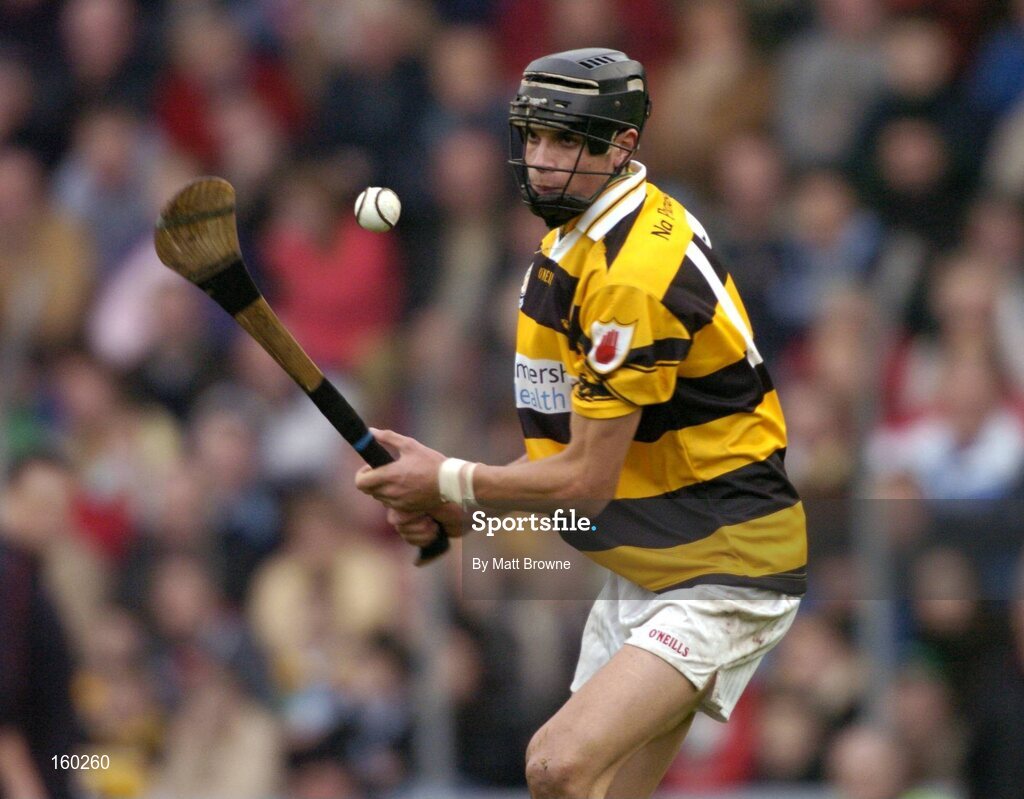 31 October 2004; Aisake O hAilpin, Na Pairsaigh. Cork County Senior Hurling Final, Na Piarsaigh v Cloyne, Pairc Ui Chaoimh, Cork. Picture credit; Matt Browne / SPORTSFILE