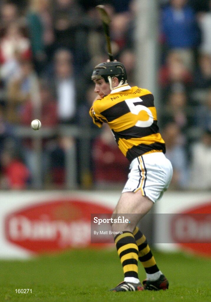 31 October 2004; John Gardiner, Na Pairsaigh. Cork County Senior Hurling Final, Na Piarsaigh v Cloyne, Pairc Ui Chaoimh, Cork. Picture credit; Matt Browne / SPORTSFILE