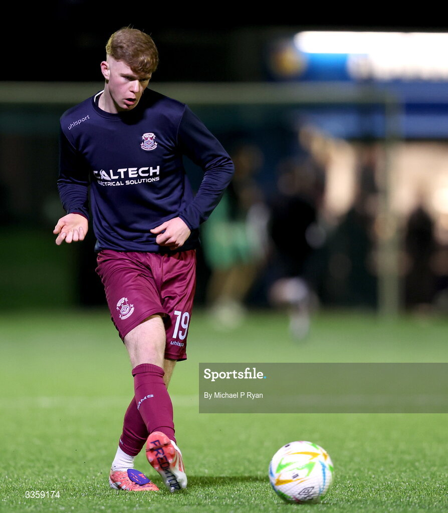 13 February 2026; Scott Hyde of Cobh Ramblers before the SSE Airtricity Men's First Division match between Cobh Ramblers and Wexford at St Colman's Park in Cobh, Cork. Photo by Michael P Ryan/Sportsfile