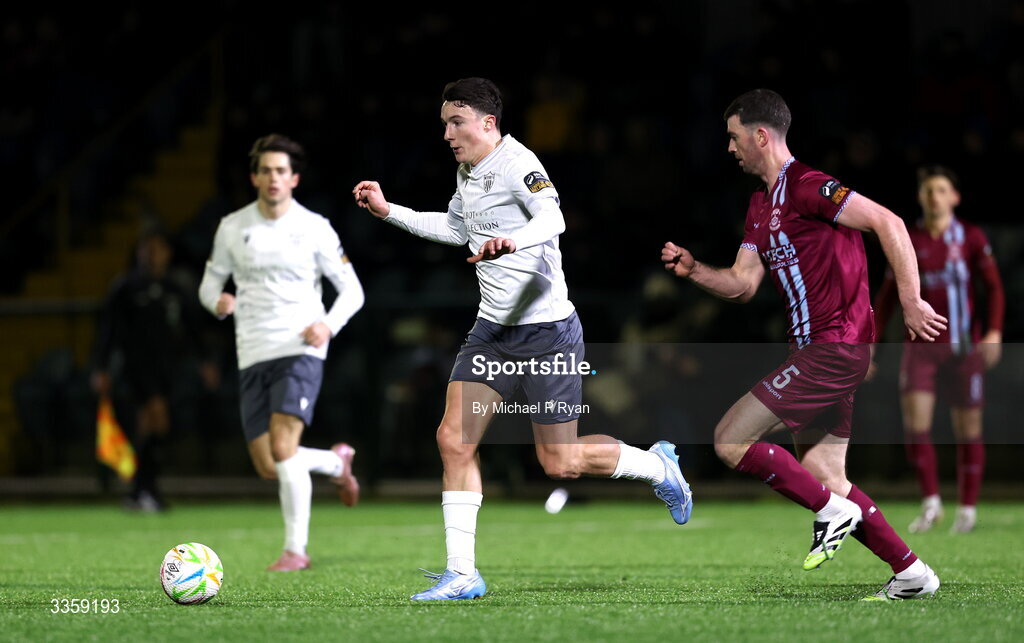 13 February 2026; Jake Doyle of Wexford in action against Brendeán Frahill of Cobh Ramblers during the SSE Airtricity Men's First Division match between Cobh Ramblers and Wexford at St Colman's Park in Cobh, Cork. Photo by Michael P Ryan/Sportsfile