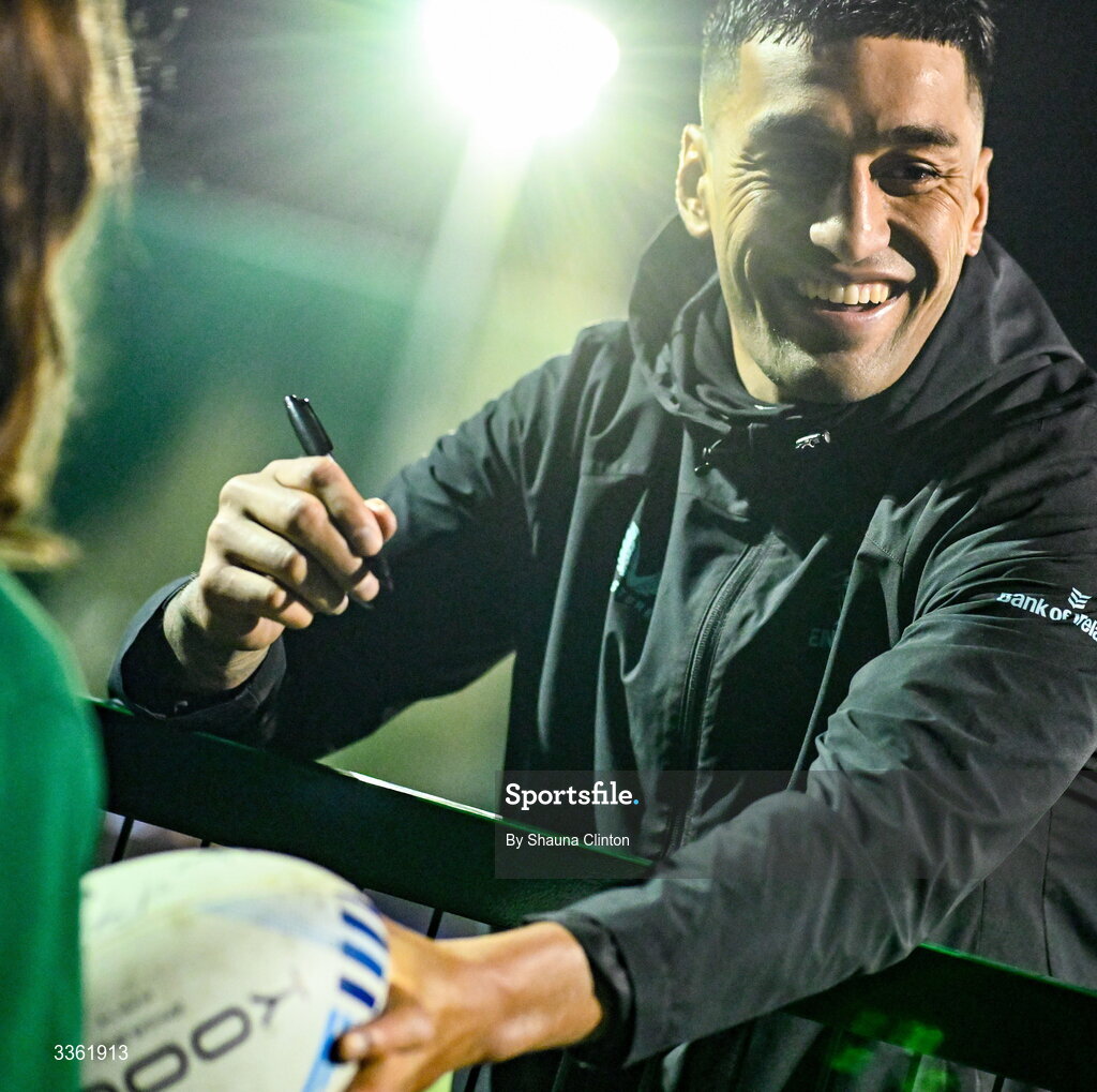 19 February 2026; Rieko Ioane with supporters during the Leinster Rugby open training session at Terenure College RFC at Lakelands Park in Dublin. Photo by Shauna Clinton/Sportsfile