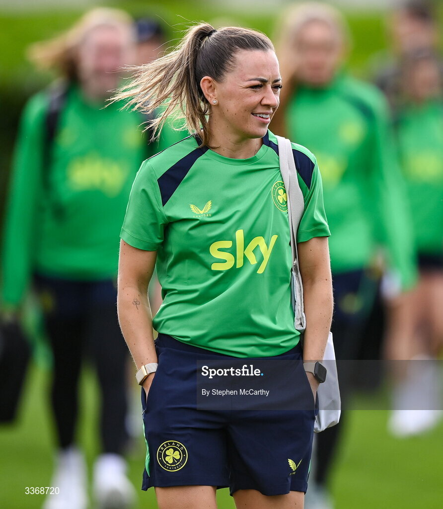26 February 2026; Katie McCabe arrives for a Republic of Ireland women training session at the FAI National Training Centre in Abbotstown, Dublin. Photo by Stephen McCarthy/Sportsfile