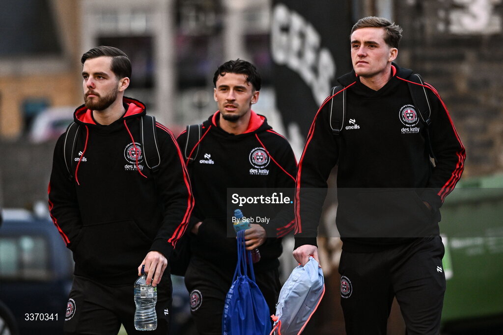 27 February 2026; Bohemians players, from left, Ryan Burke, Connor Parsons and Cian Byrne before the SSE Airtricity Men's Premier Division match between Bohemians and Shamrock Rovers at Dalymount Park in Dublin. Photo by Seb Daly/Sportsfile
