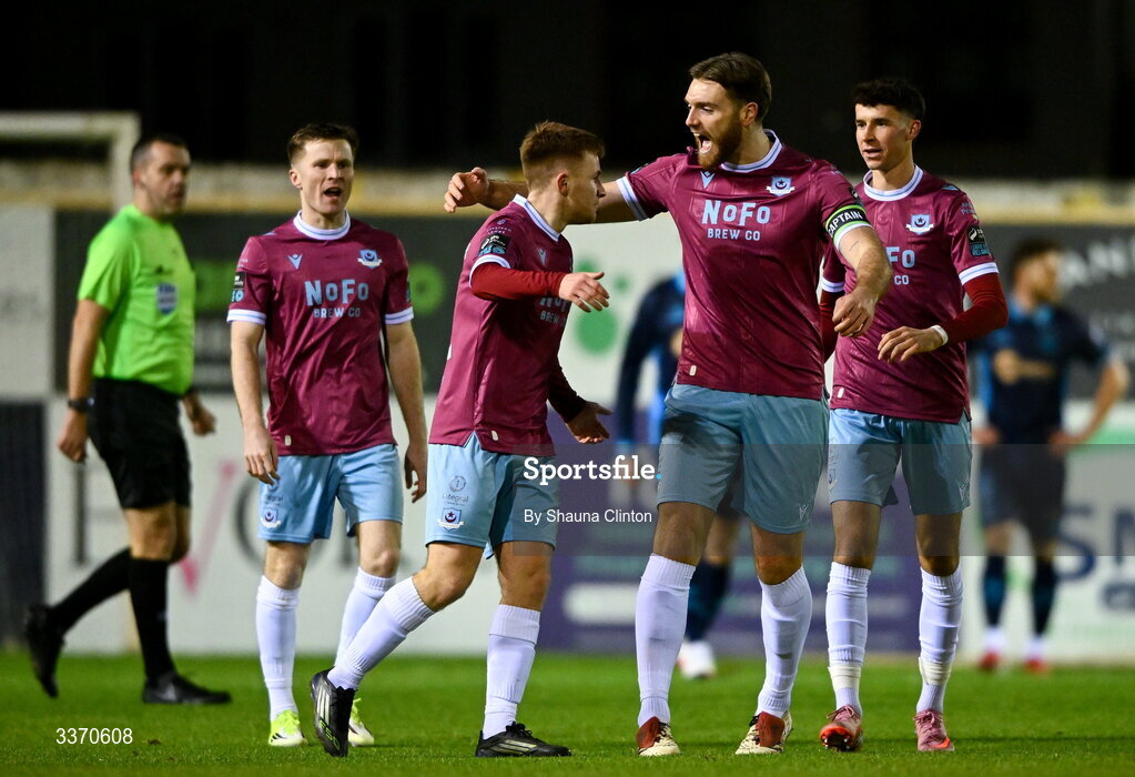 27 February 2026; Brandon Kavanagh of Drogheda United, centre left, celebrates with team-mate Conor Keely after scoring his side's first goal during the SSE Airtricity Men's Premier Division match between Drogheda United and Shelbourne at Sullivan & Lambe Park in Drogheda, Louth. Photo by Shauna Clinton/Sportsfile
