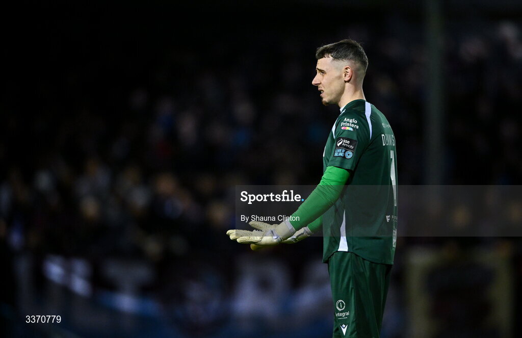 27 February 2026; Drogheda United goalkeeper Luke Dennison during the SSE Airtricity Men's Premier Division match between Drogheda United and Shelbourne at Sullivan & Lambe Park in Drogheda, Louth. Photo by Shauna Clinton/Sportsfile