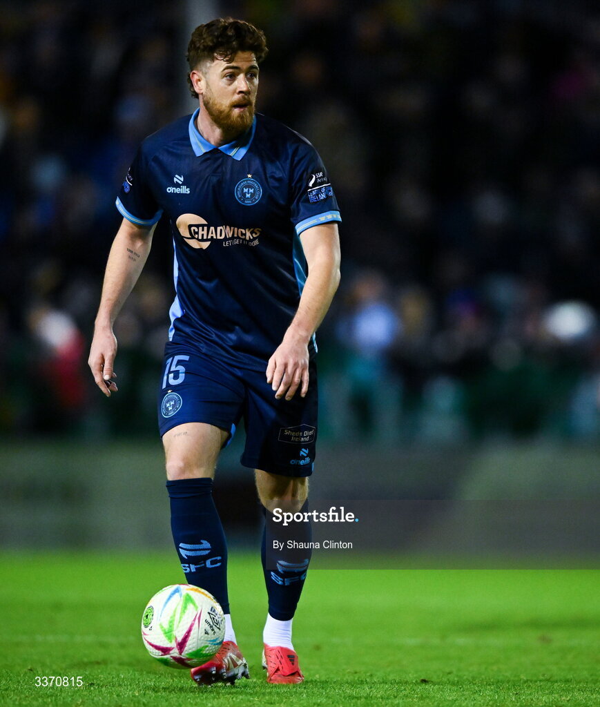 27 February 2026; Sam Bone of Shelbourne during the SSE Airtricity Men's Premier Division match between Drogheda United and Shelbourne at Sullivan & Lambe Park in Drogheda, Louth. Photo by Shauna Clinton/Sportsfile