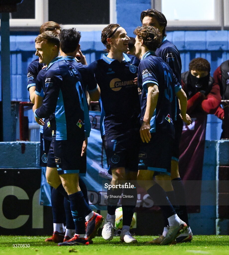 27 February 2026; Harry Wood of Shelbourne, centre, celebrates after scoring his side's second goal during the SSE Airtricity Men's Premier Division match between Drogheda United and Shelbourne at Sullivan & Lambe Park in Drogheda, Louth. Photo by Shauna Clinton/Sportsfile