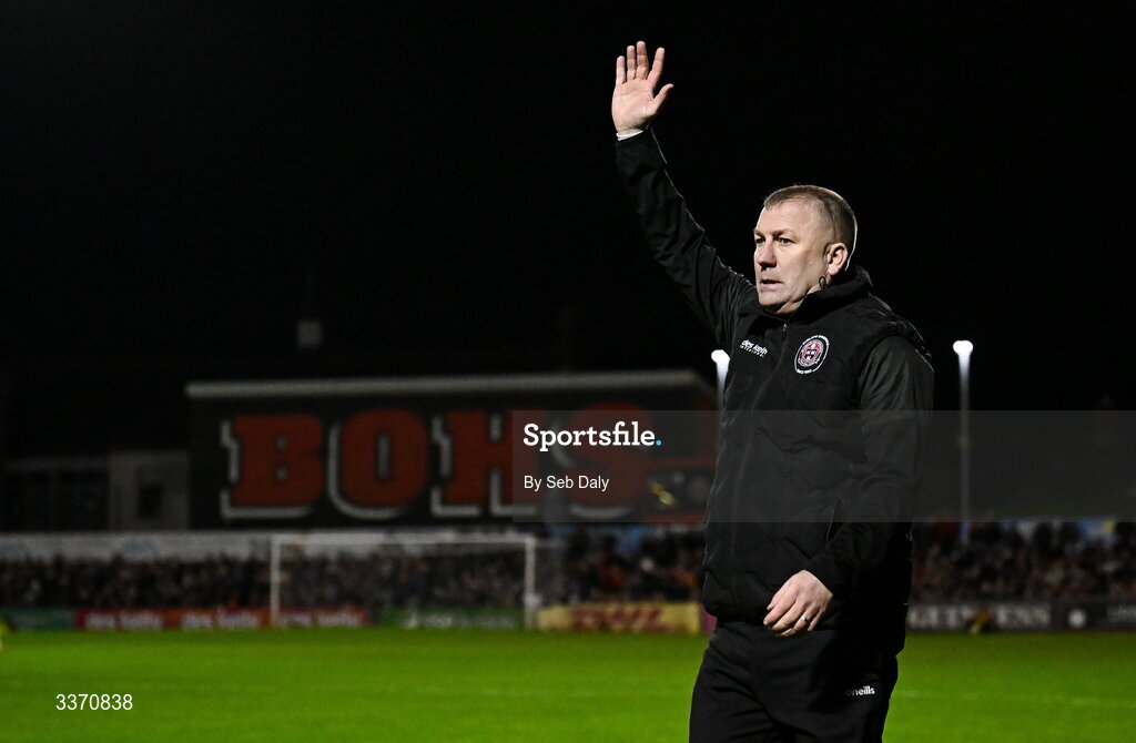27 February 2026; Bohemians manager Alan Reynolds during the SSE Airtricity Men's Premier Division match between Bohemians and Shamrock Rovers at Dalymount Park in Dublin. Photo by Seb Daly/Sportsfile