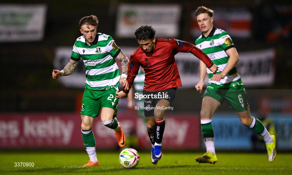 27 February 2026; Connor Parsons of Bohemians in action against Danny Grant of Shamrock Rovers during the SSE Airtricity Men's Premier Division match between Bohemians and Shamrock Rovers at Dalymount Park in Dublin. Photo by Stephen McCarthy/Sportsfile