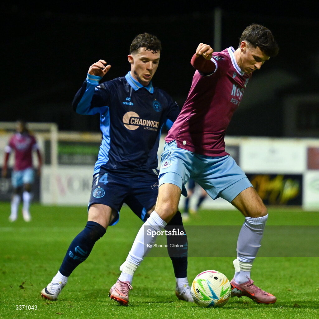 27 February 2026; Ethan O'Brien of Drogheda United in action against Ali Coote of Shelbourne during the SSE Airtricity Men's Premier Division match between Drogheda United and Shelbourne at Sullivan & Lambe Park in Drogheda, Louth. Photo by Shauna Clinton/Sportsfile