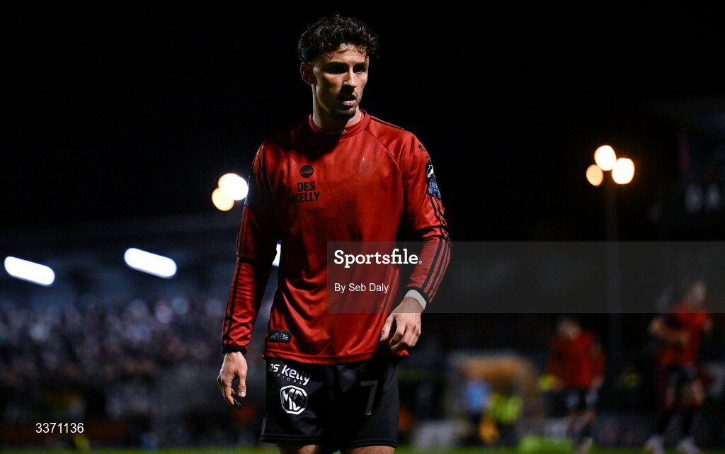 27 February 2026; Connor Parsons of Bohemians during the SSE Airtricity Men's Premier Division match between Bohemians and Shamrock Rovers at Dalymount Park in Dublin. Photo by Seb Daly/Sportsfile