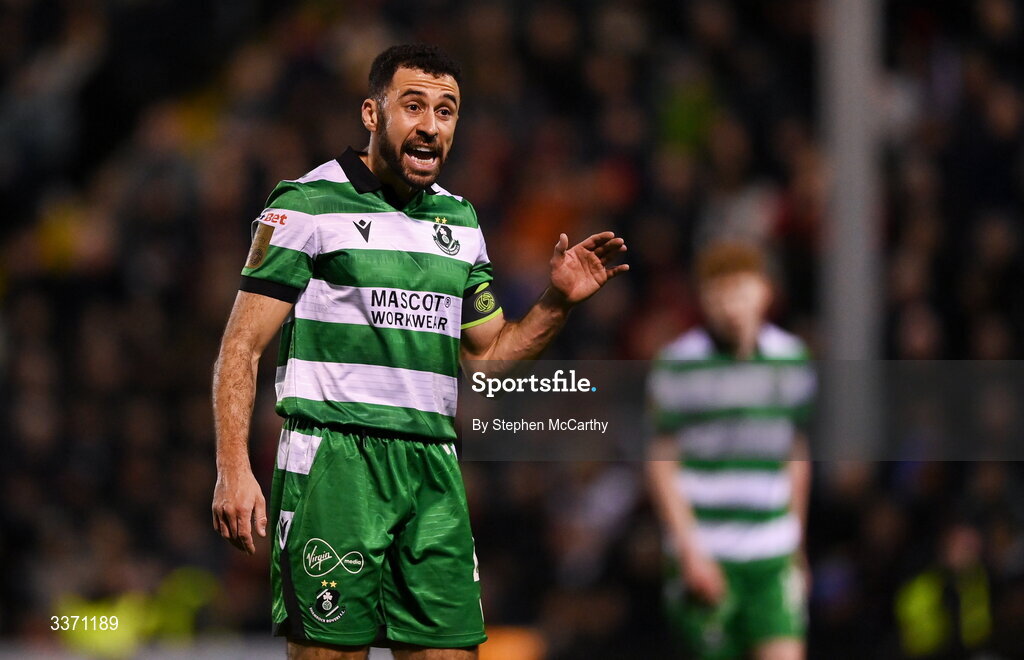 27 February 2026; Roberto Lopes of Shamrock Rovers during the SSE Airtricity Men's Premier Division match between Bohemians and Shamrock Rovers at Dalymount Park in Dublin.  Photo by Stephen McCarthy/Sportsfile