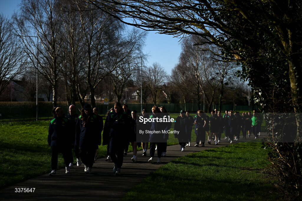 3 March 2026; Republic of Ireland players and staff during a team walk near their hotel ahead of the 2027 FIFA Women’s World Cup Qualifier match between Republic of Ireland and France at Tallaght Stadium in Dublin. Photo by Stephen McCarthy/Sportsfile
