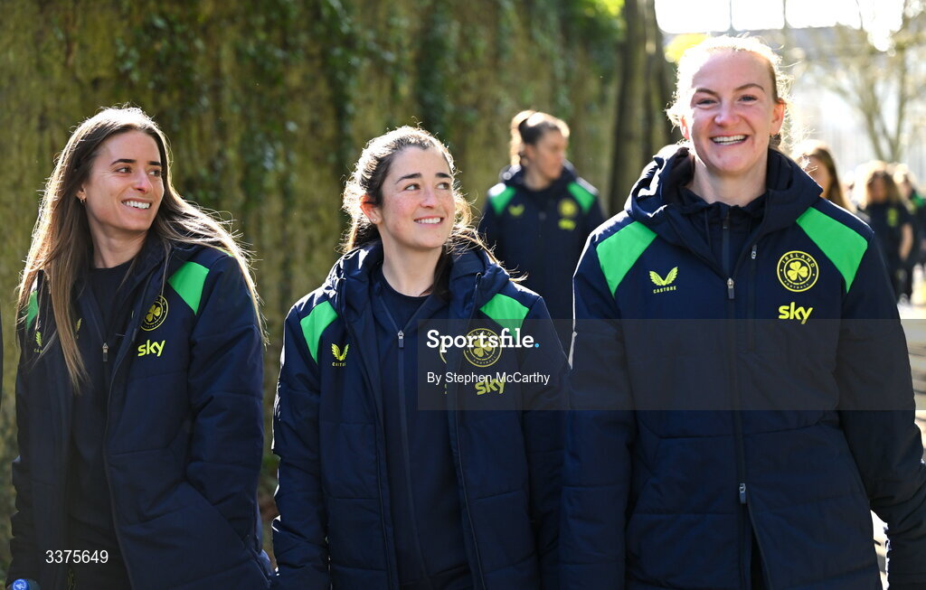 3 March 2026; Republic of Ireland's Chloe Mustaki, left, with Marissa Sheva and goalkeeper Courtney Brosnan during a team walk near their hotel ahead of the 2027 FIFA Women’s World Cup Qualifier match between Republic of Ireland and France at Tallaght Stadium in Dublin. Photo by Stephen McCarthy/Sportsfile