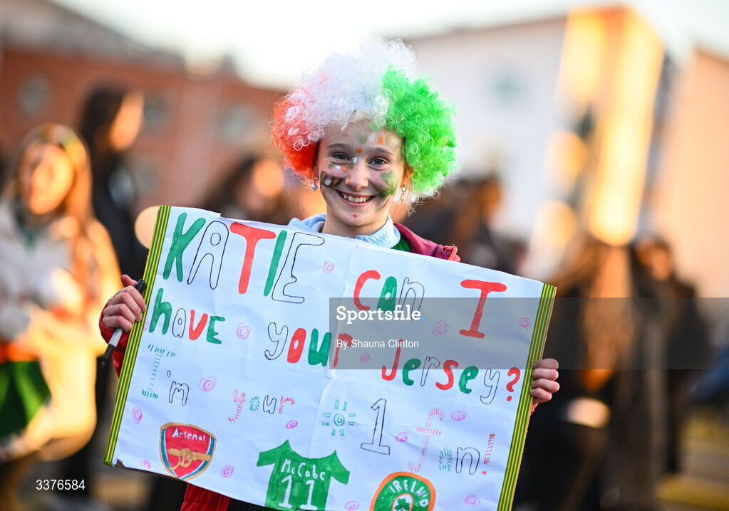 3 March 2026; Republic of Ireland supporter Isabel Queeley before the 2027 FIFA Women’s World Cup Qualifier match between Republic of Ireland and France at Tallaght Stadium in Dublin. Photo by Shauna Clinton/Sportsfile