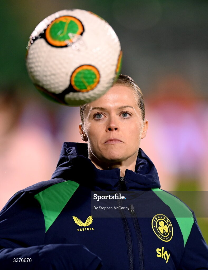 3 March 2026; Ruesha Littlejohn of Republic of Ireland warms up before the 2027 FIFA Women’s World Cup Qualifier match between Republic of Ireland and France at Tallaght Stadium in Dublin. Photo by Stephen McCarthy/Sportsfile