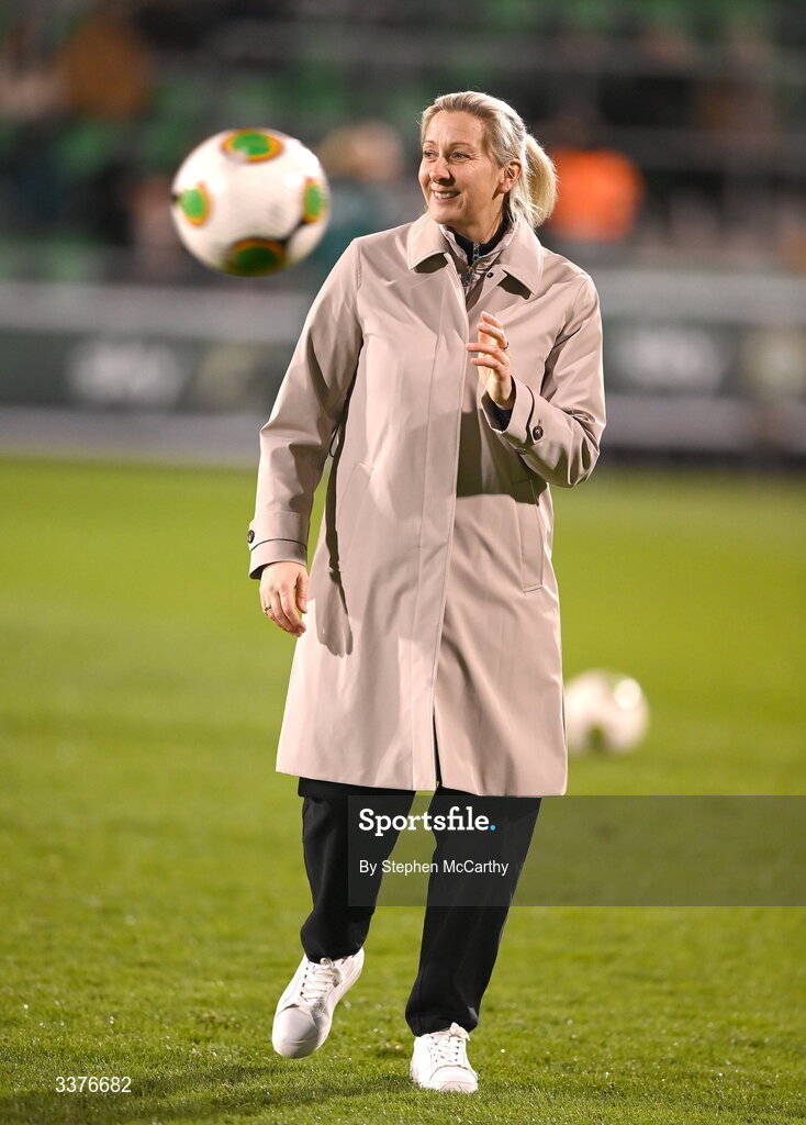 3 March 2026; Republic of Ireland head coach Carla Ward before the 2027 FIFA Women’s World Cup Qualifier match between Republic of Ireland and France at Tallaght Stadium in Dublin. Photo by Stephen McCarthy/Sportsfile