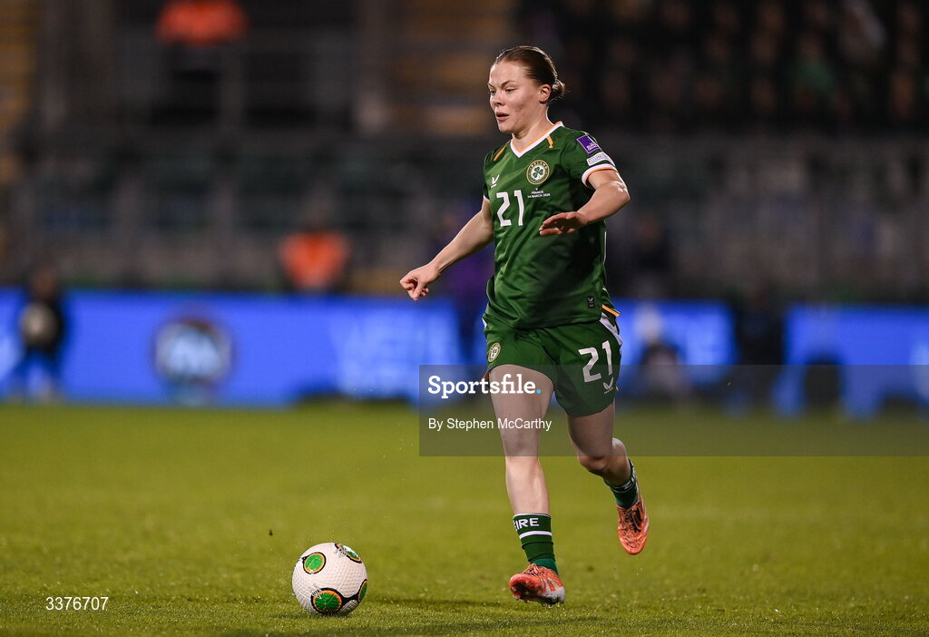 3 March 2026; Emily Murphy of Republic of Ireland during the 2027 FIFA Women’s World Cup Qualifier match between Republic of Ireland and France at Tallaght Stadium in Dublin. Photo by Stephen McCarthy/Sportsfile