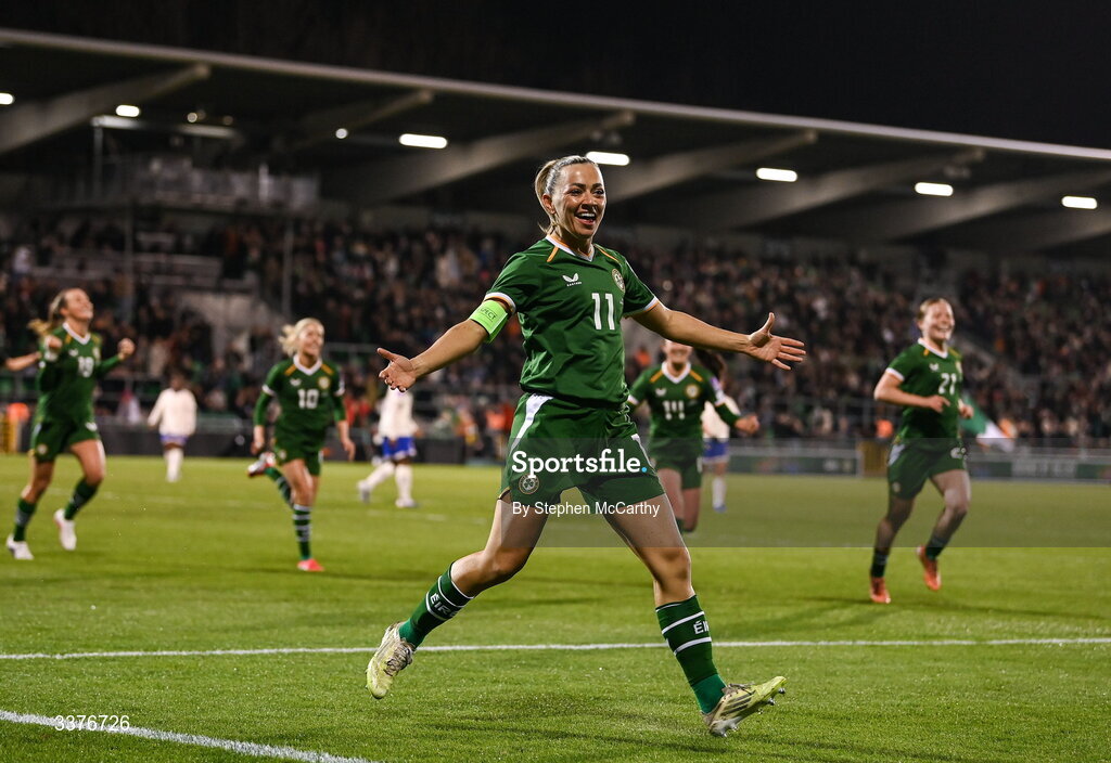 3 March 2026; Katie McCabe of Republic of Ireland celebrates after scoring her side's first goal during the 2027 FIFA Women’s World Cup Qualifier match between Republic of Ireland and France at Tallaght Stadium in Dublin. Photo by Stephen McCarthy/Sportsfile