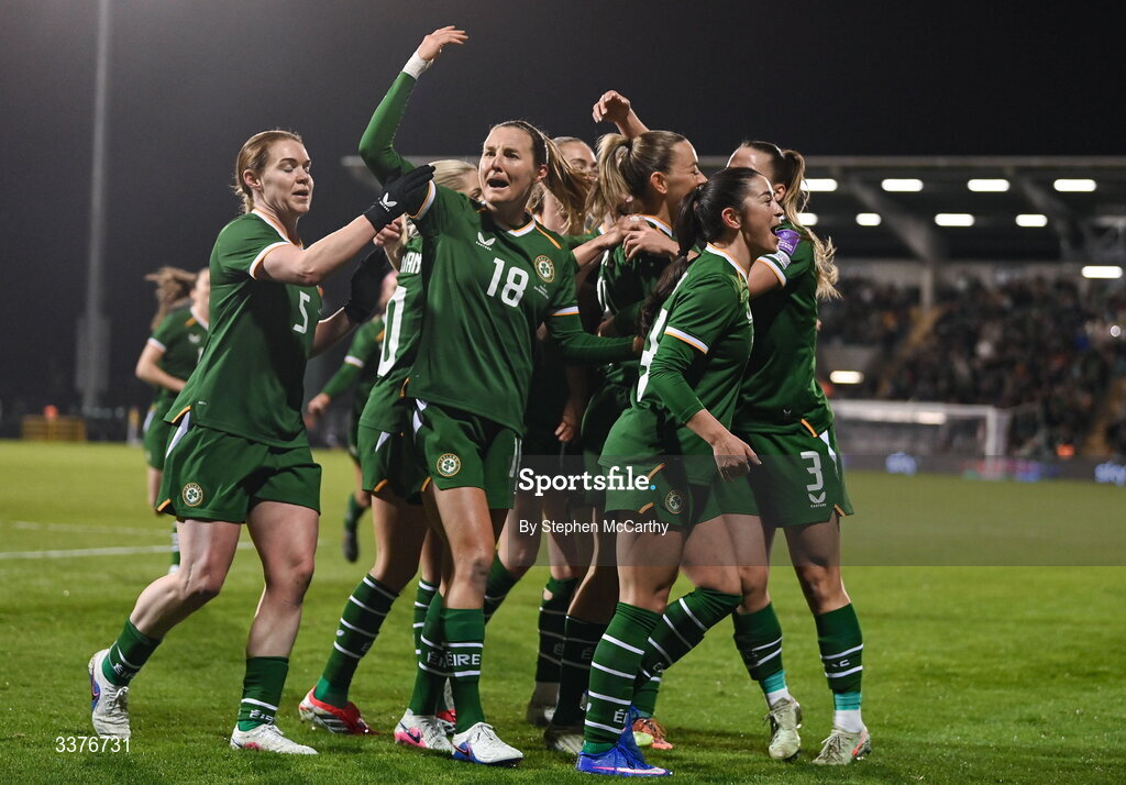 3 March 2026; Katie McCabe of Republic of Ireland celebrates with teammates after scoring her side's first goal during the 2027 FIFA Women’s World Cup Qualifier match between Republic of Ireland and France at Tallaght Stadium in Dublin. Photo by Stephen McCarthy/Sportsfile