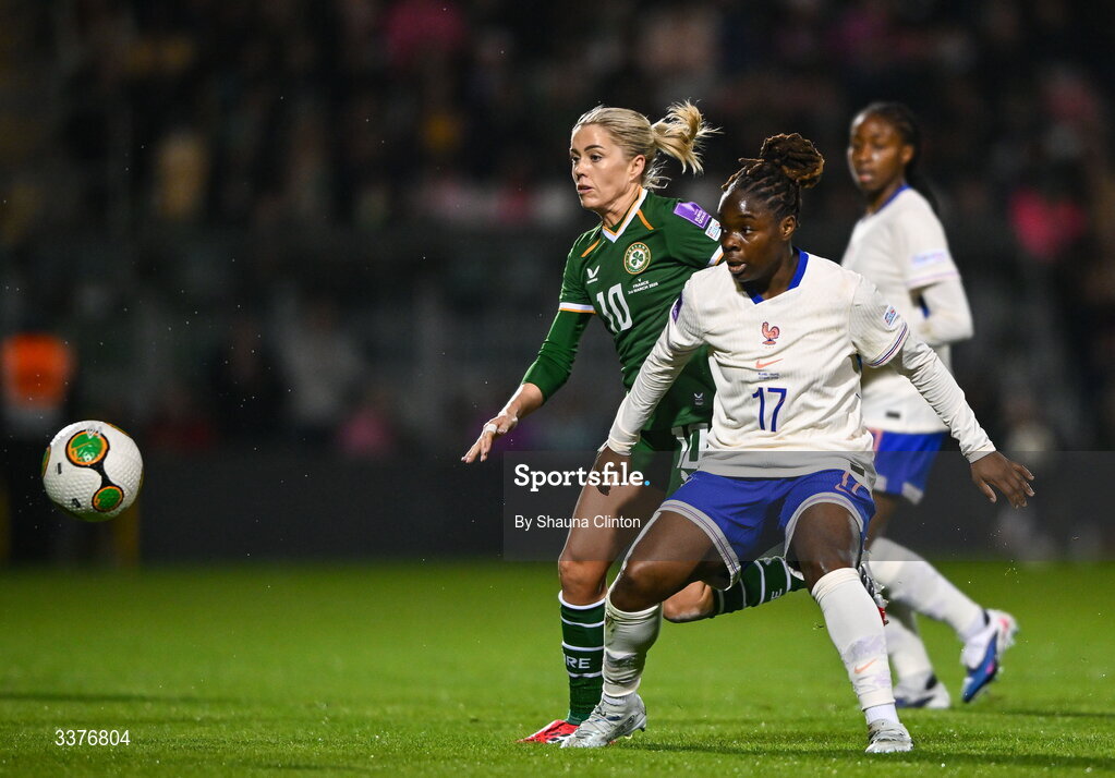 3 March 2026; Denise O'Sullivan of Republic of Ireland in action against Sandy Baltimore of France during the 2027 FIFA Women’s World Cup Qualifier match between Republic of Ireland and France at Tallaght Stadium in Dublin. Photo by Shauna Clinton/Sportsfile