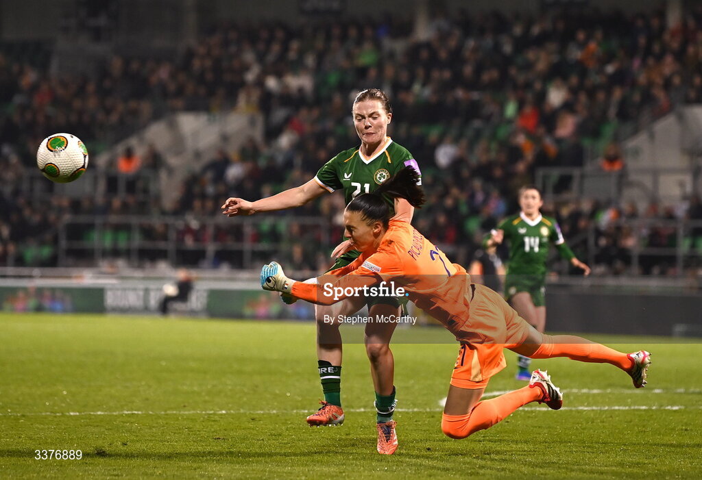 3 March 2026; Emily Murphy of Republic of Ireland in action against France goalkeeper Constance Picaud during the 2027 FIFA Women’s World Cup Qualifier match between Republic of Ireland and France at Tallaght Stadium in Dublin. Photo by Stephen McCarthy/Sportsfile