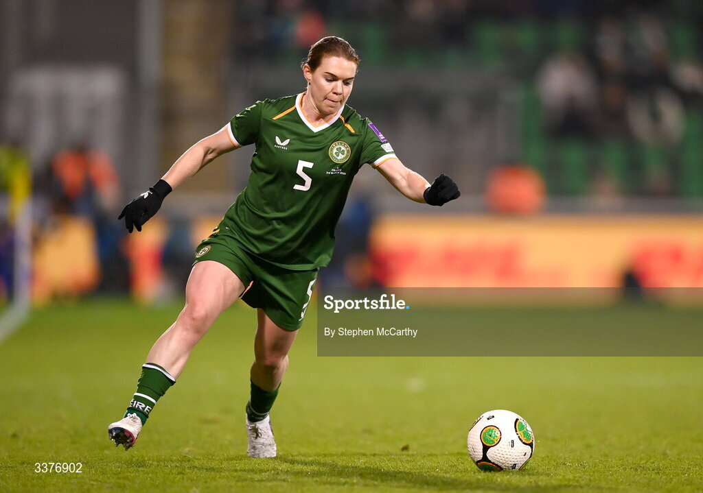 3 March 2026; Aoife Mannion of Republic of Ireland during the 2027 FIFA Women’s World Cup Qualifier match between Republic of Ireland and France at Tallaght Stadium in Dublin. Photo by Stephen McCarthy/Sportsfile