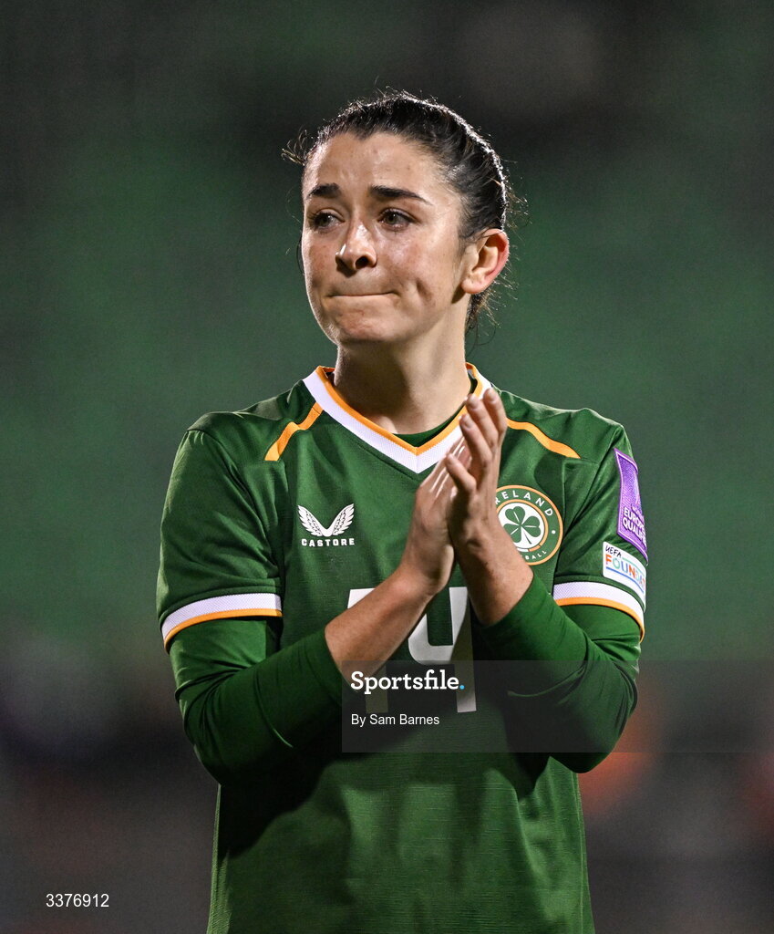 3 March 2026; Marissa Sheva of Republic of Ireland applauds supporters after her side's defeat in the 2027 FIFA Women’s World Cup Qualifier match between Republic of Ireland and France at Tallaght Stadium in Dublin. Photo by Sam Barnes/Sportsfile